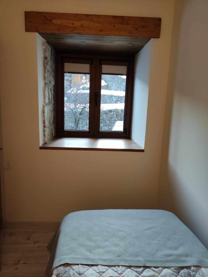 Вилла Casitas En Sallent En El Centro Сальент-де-Гальего Экстерьер фото