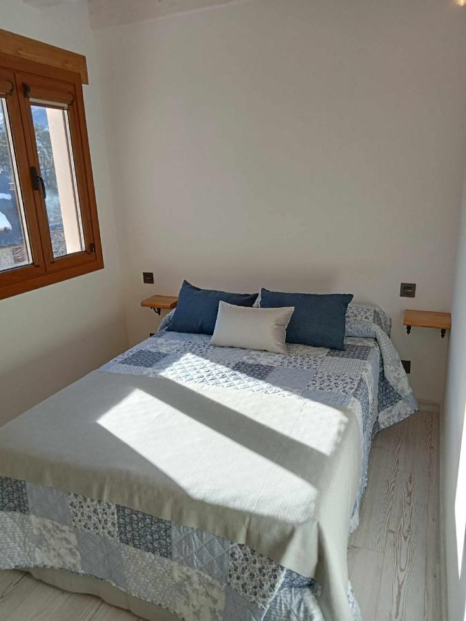 Вилла Casitas En Sallent En El Centro Сальент-де-Гальего Экстерьер фото